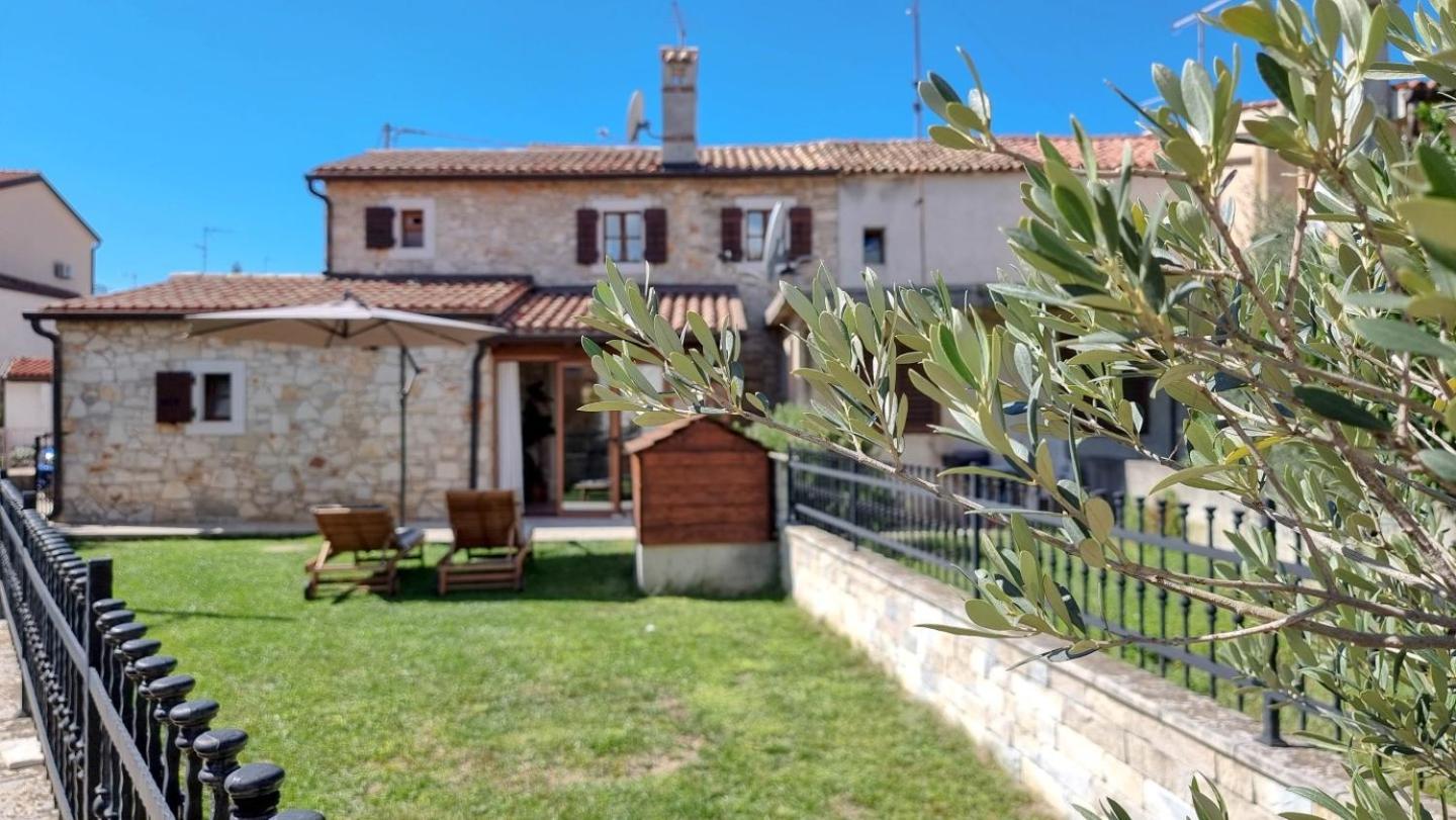 Ariana Villa Novigrad  Exterior photo