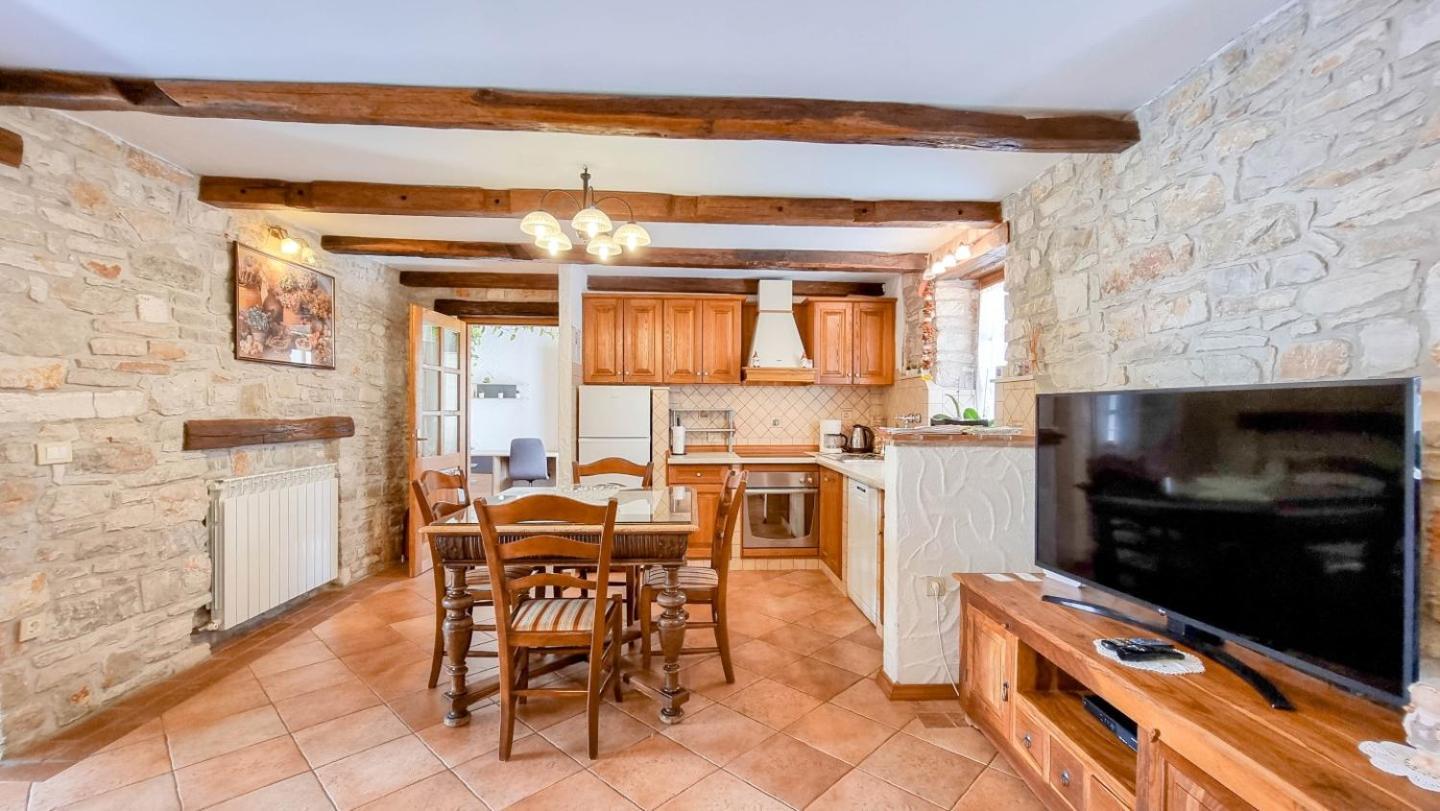 Ariana Villa Novigrad  Exterior photo